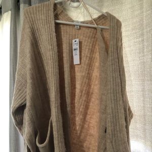 Long cardigan....... very cozy